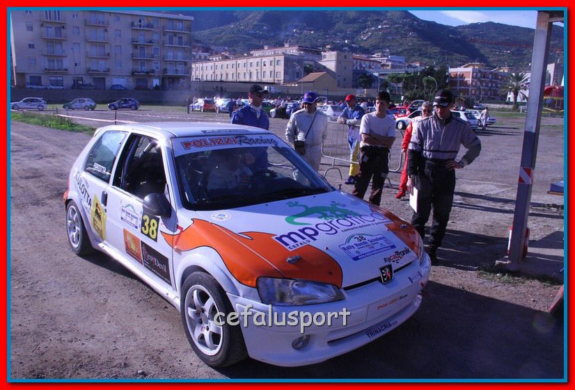 121111 rally 280_tn.jpg